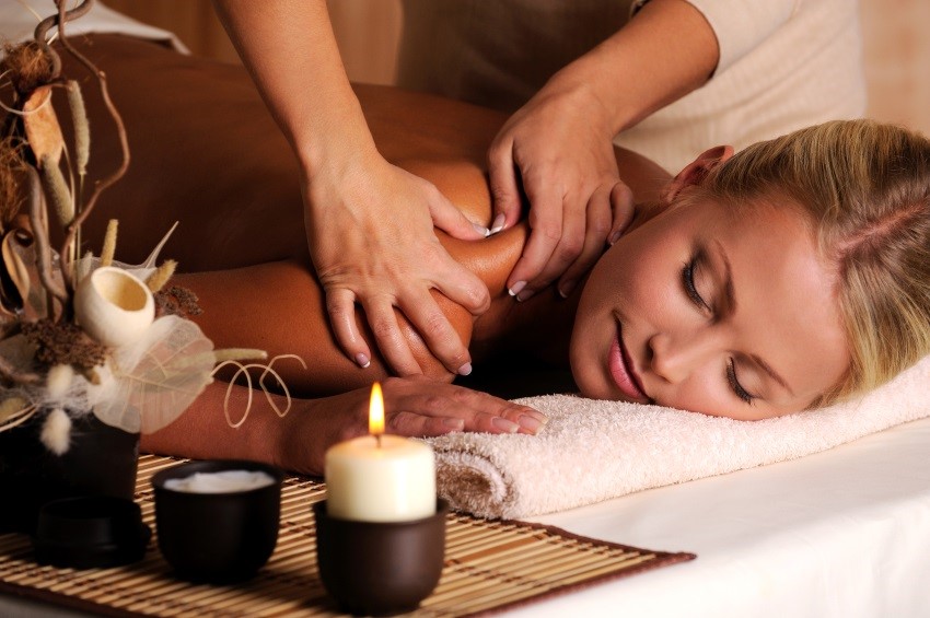 Benefits of Therapeutic Massage in West Hills, CA